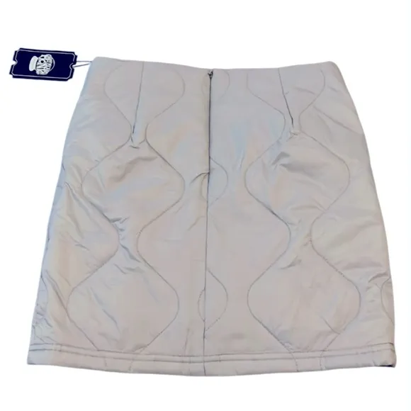 🆕 CONEY ISLAND PICNIC Alpine Slopes Quilted Nylon Miniskirt- Silver/Gray - 24