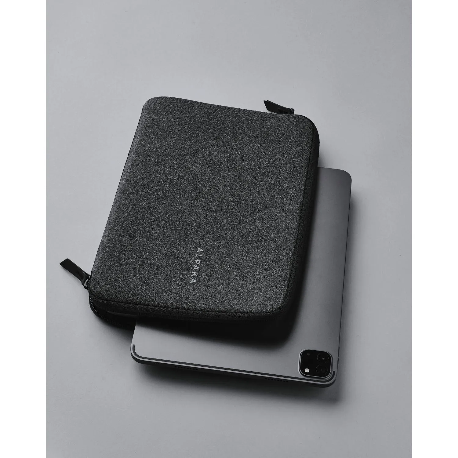 ALPAKA Slim Tablet Sleeve 11"