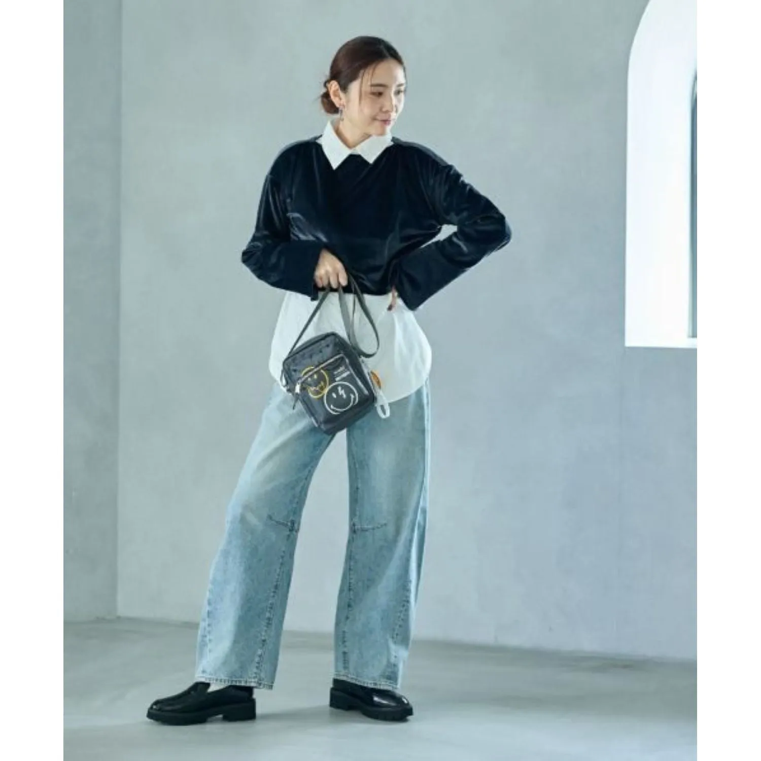 Anello SmileyWorld Charm Mini Shoulder Bag