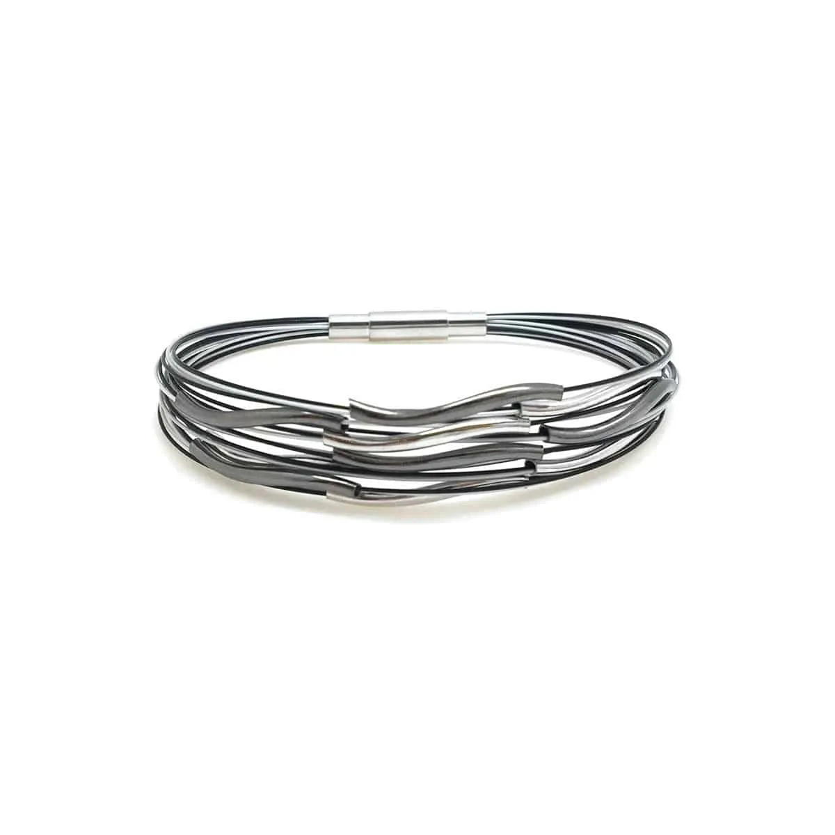 Black & White Wavy Bracelet