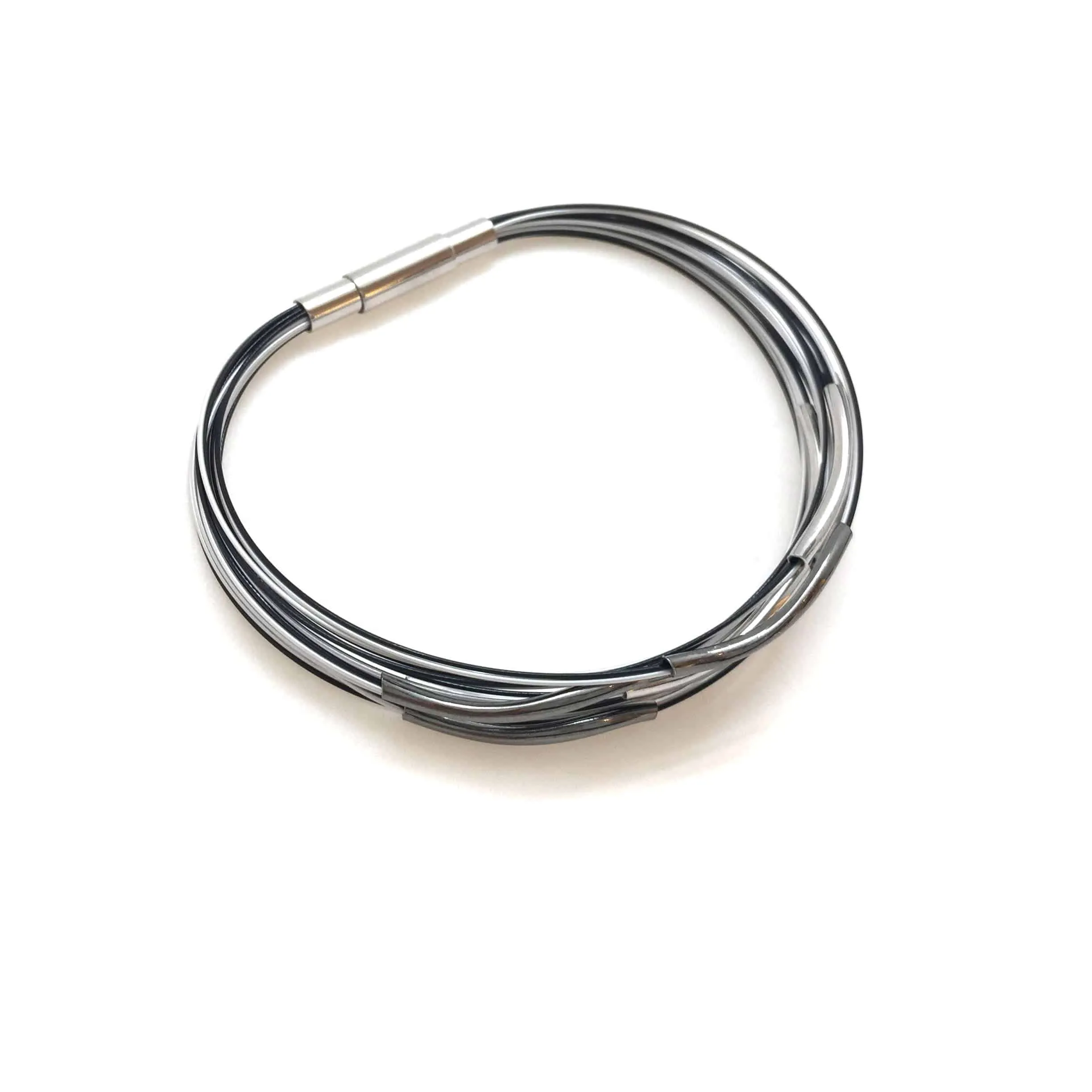 Black & White Wavy Bracelet