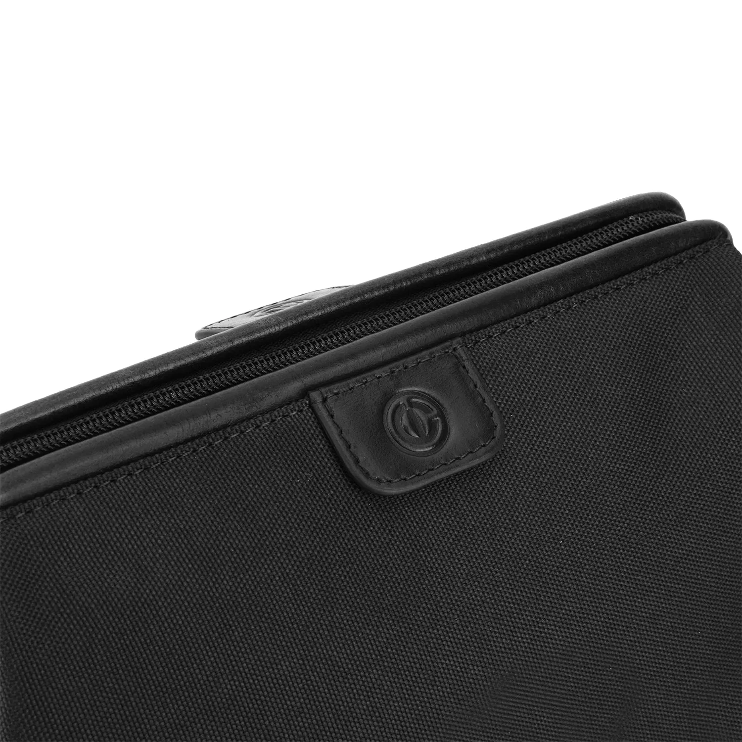 CARLTON CENTERCOURT RPET TOILETRY BG