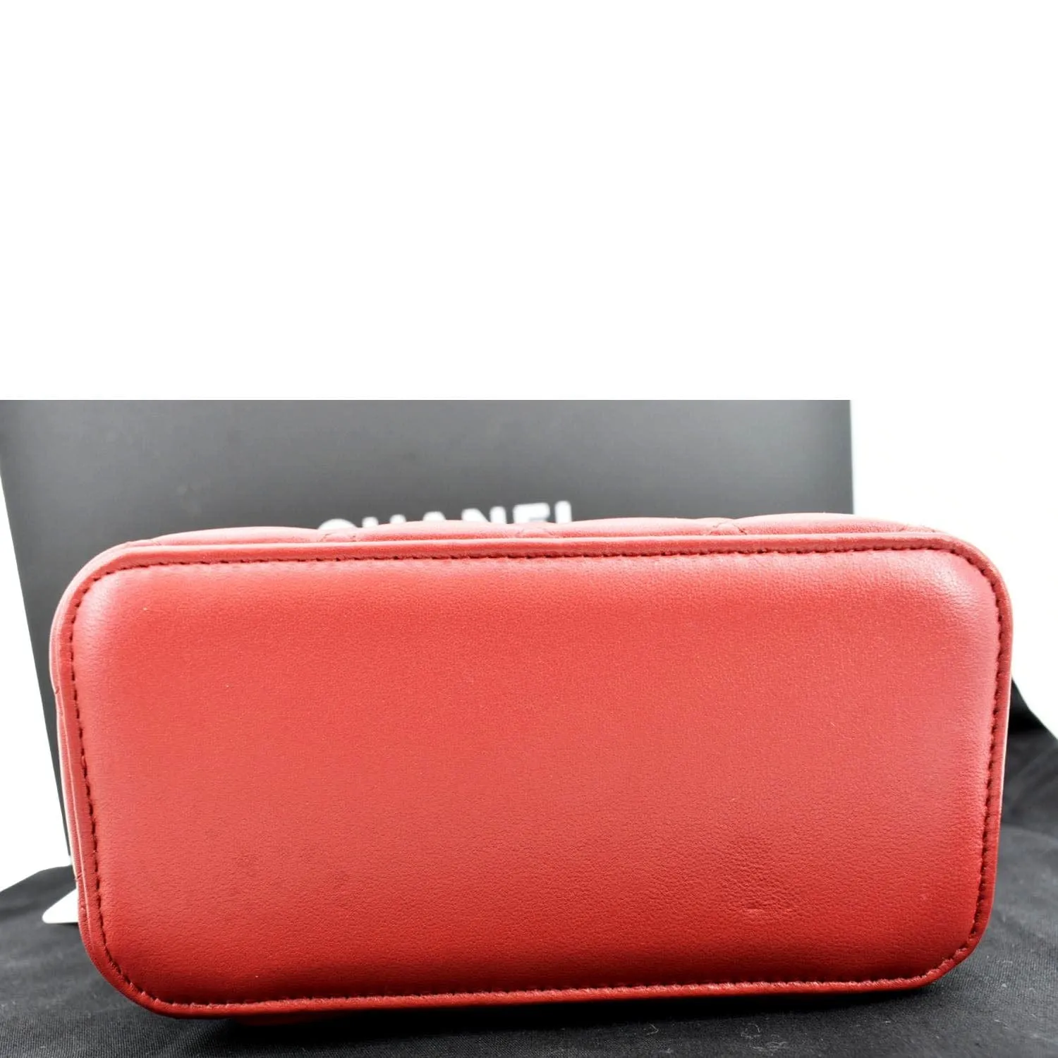 CHANEL Vanity Case Quilted Leather Crossbody Bag Red