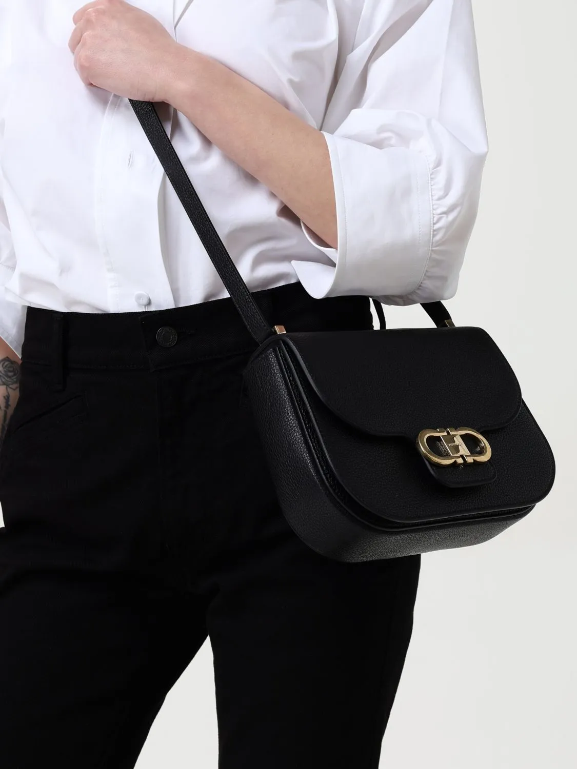 Ferragamo Crossbody Bags Woman Black