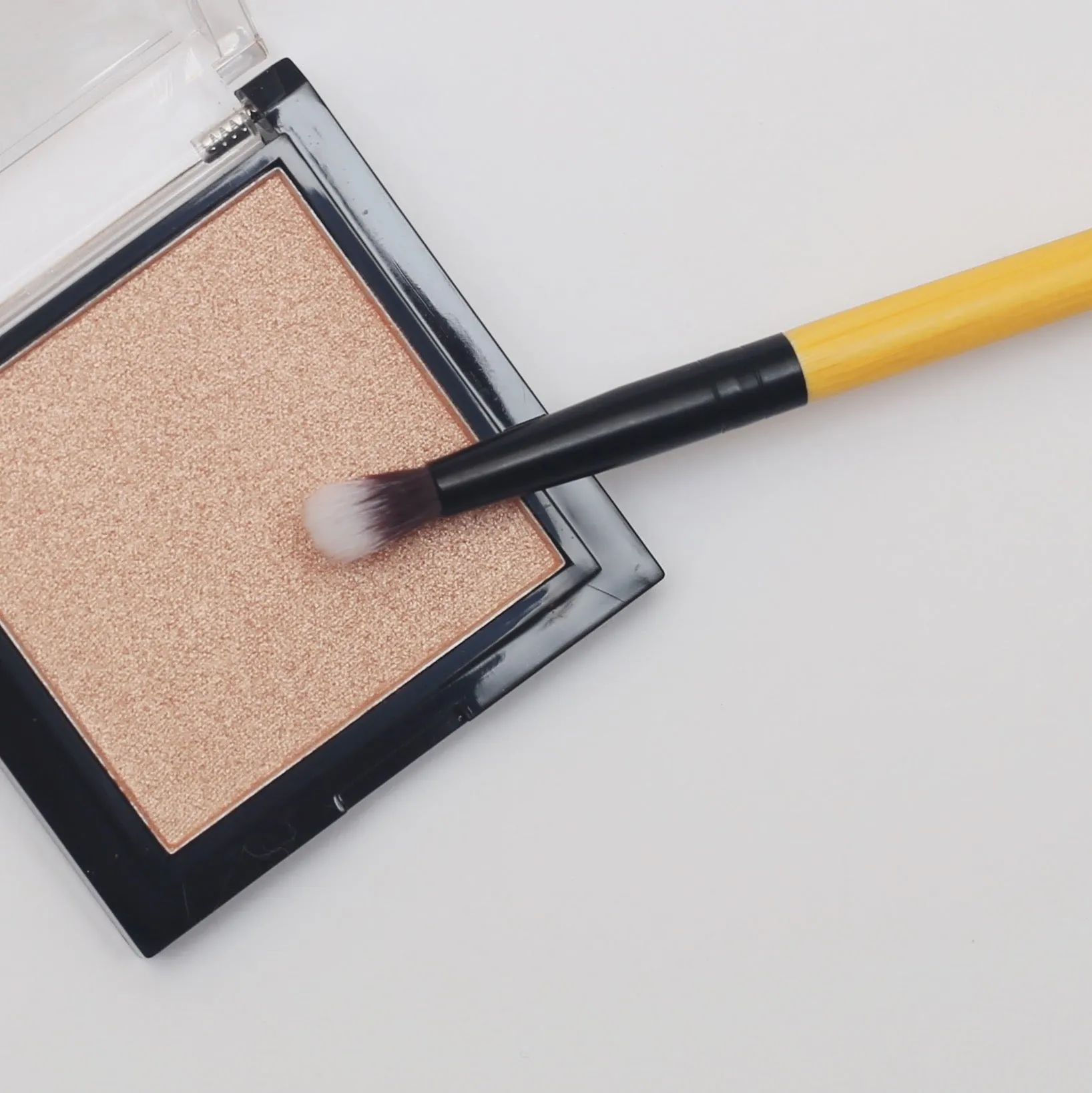 Flawless Bamboo Detailing Brush