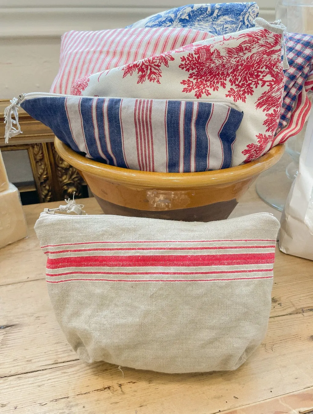 French Fabric Zipper Pouch