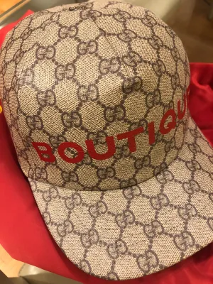 Gucci Interlocking GG Supreme Baseball Hat