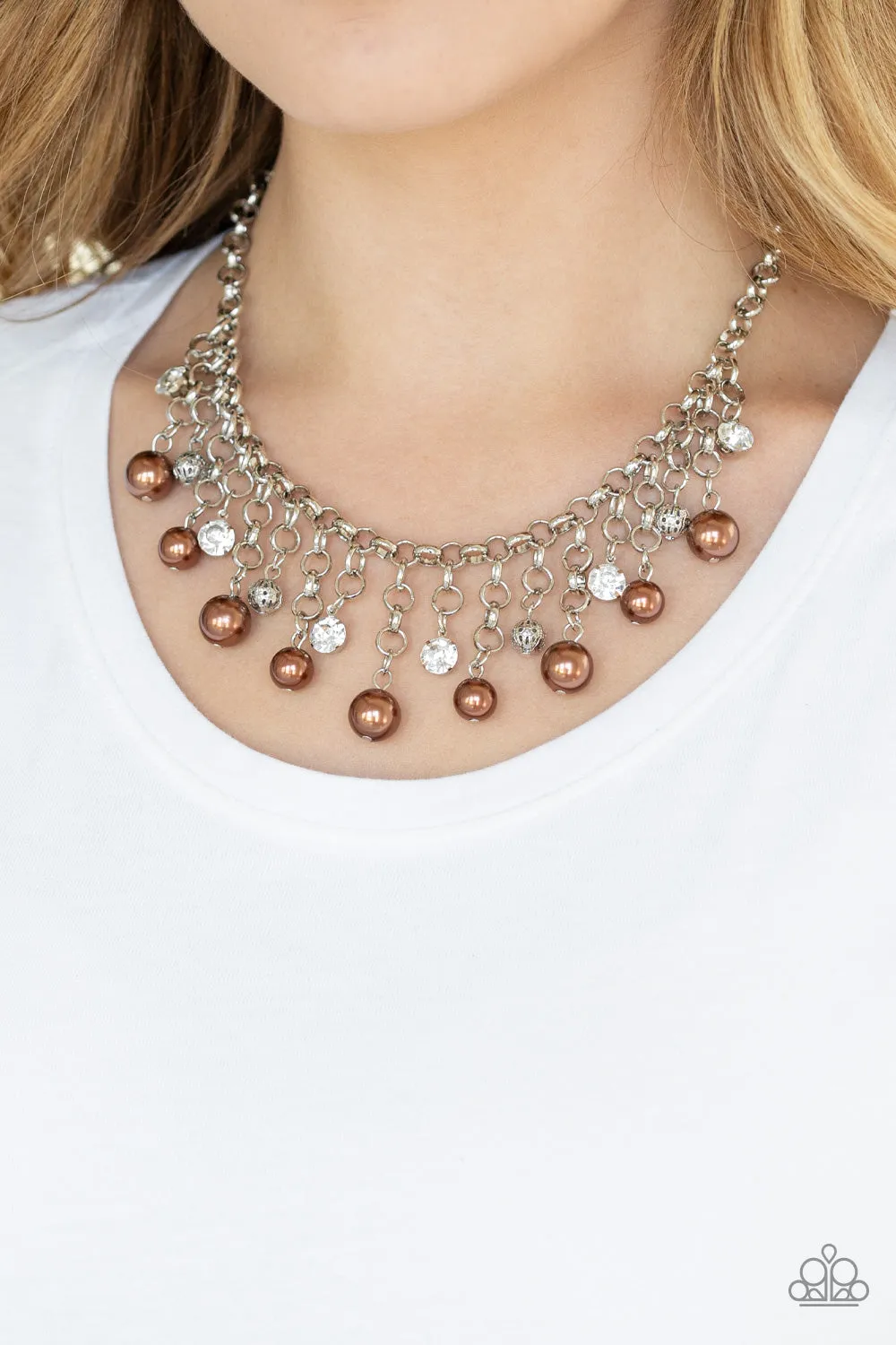 HEIR-headed - Brown Necklace