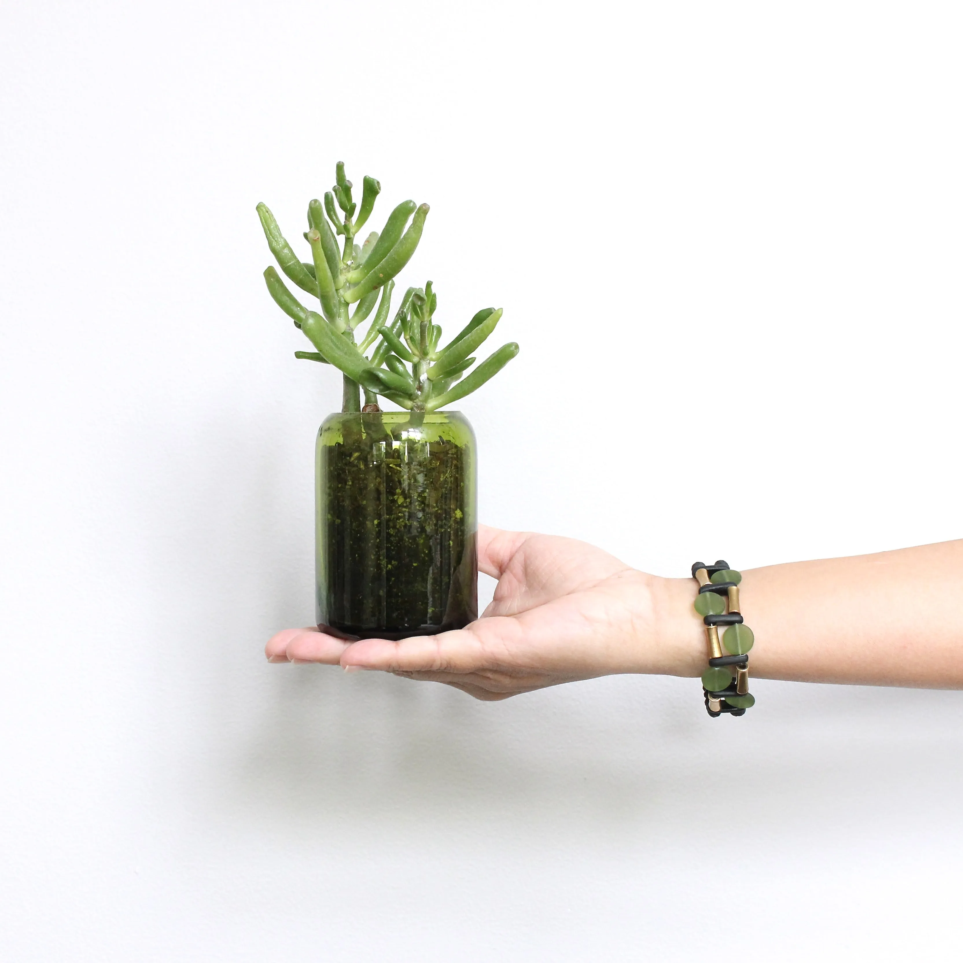 JLTB03 black and olivine bracelet