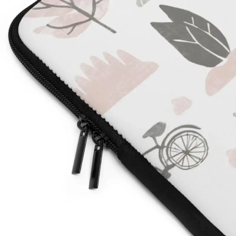 Laptop Sleeve Black Polyester Design for Nature Lovers
