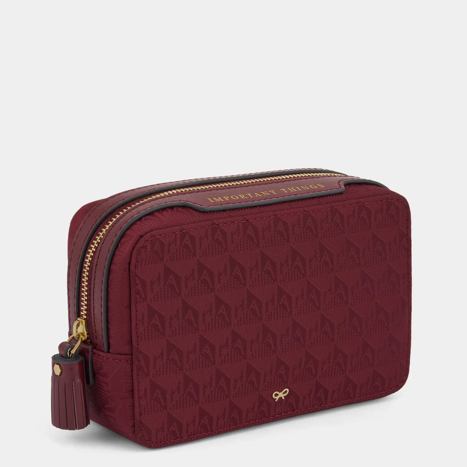 Logo Important Things Pouch