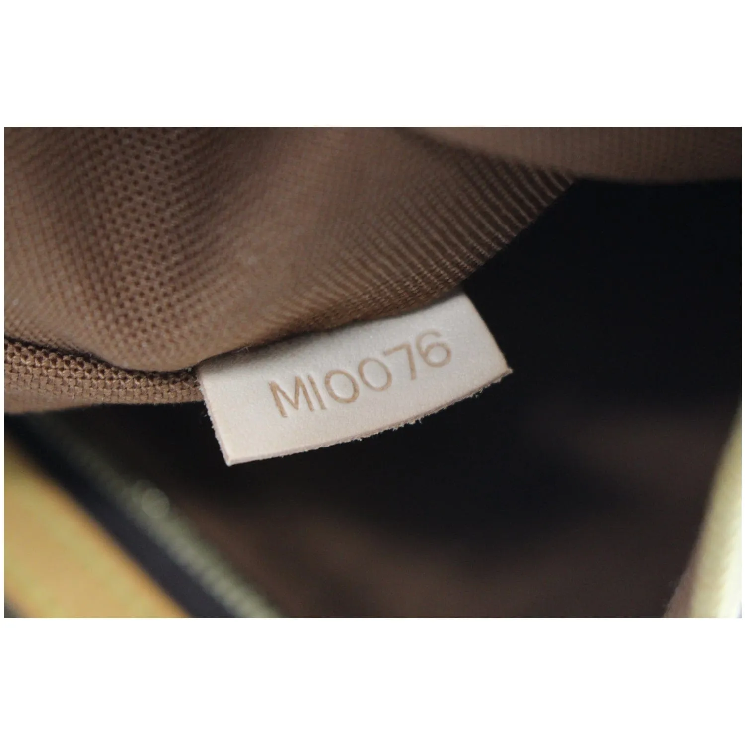 LOUIS VUITTON Bosphore Pochette Monogram Canvas Crossbody Bag Brown
