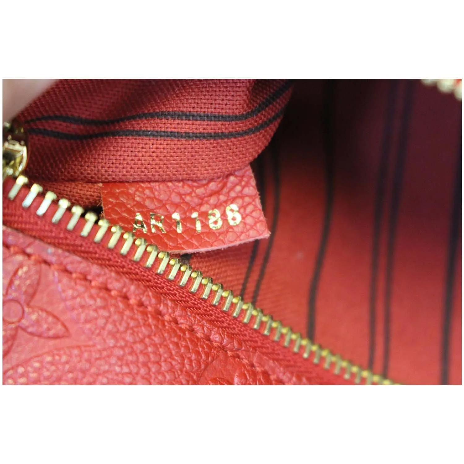 LOUIS VUITTON Metis Pochette Empreinte Leather Crossbody Bag Red