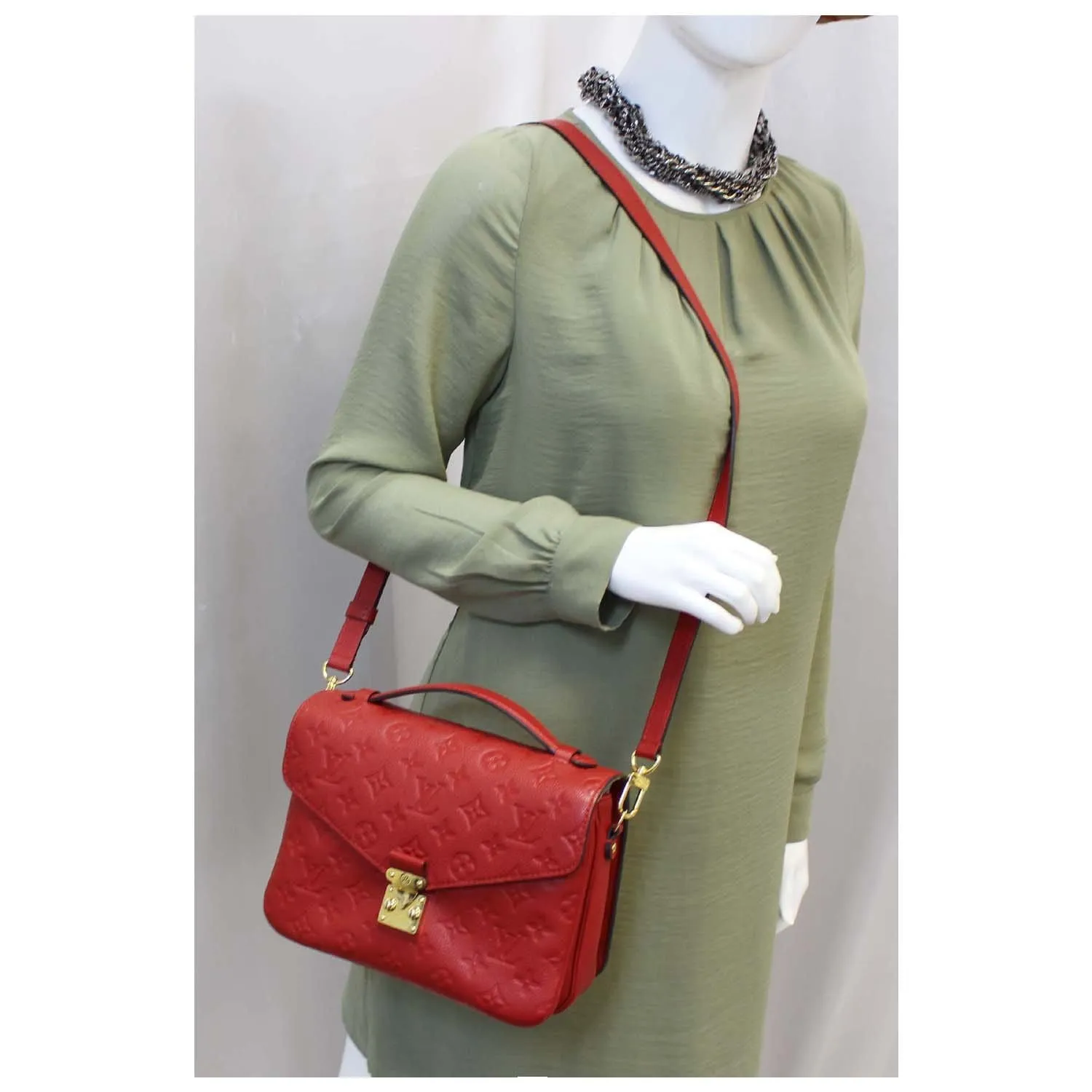 LOUIS VUITTON Metis Pochette Empreinte Leather Crossbody Bag Red