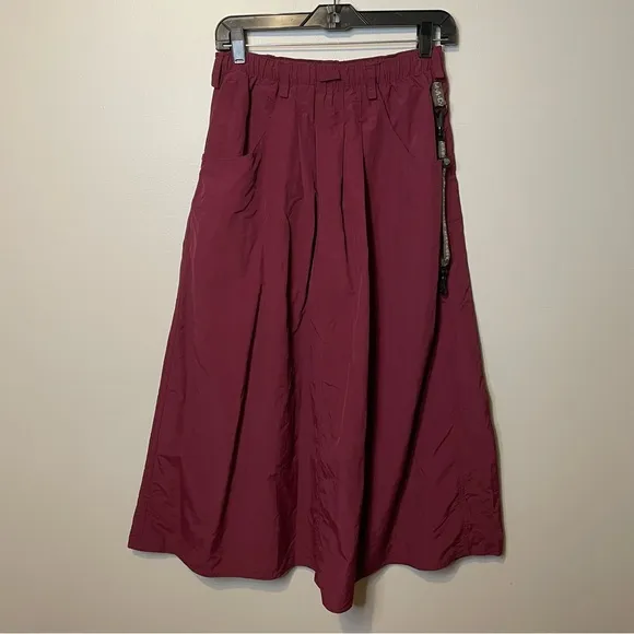Macabi Convertible Skirt Maroon Slim