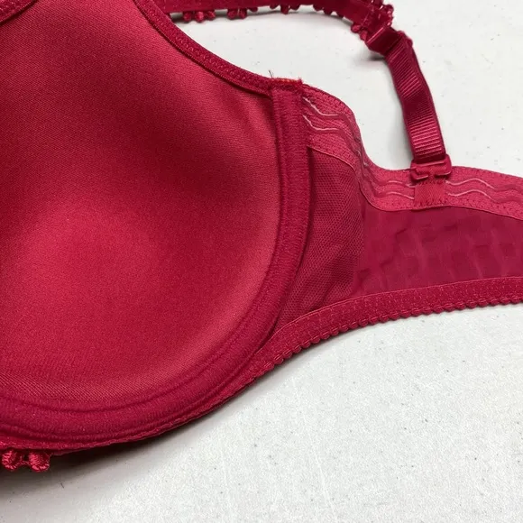 MJ BURGUNDY Convertible,  32DD   US  * P1034 CA