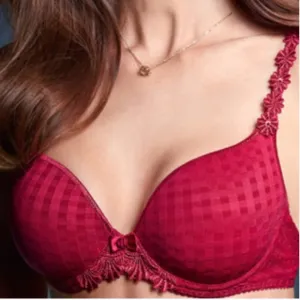 MJ BURGUNDY Convertible,  32DD   US  * P1034 CA