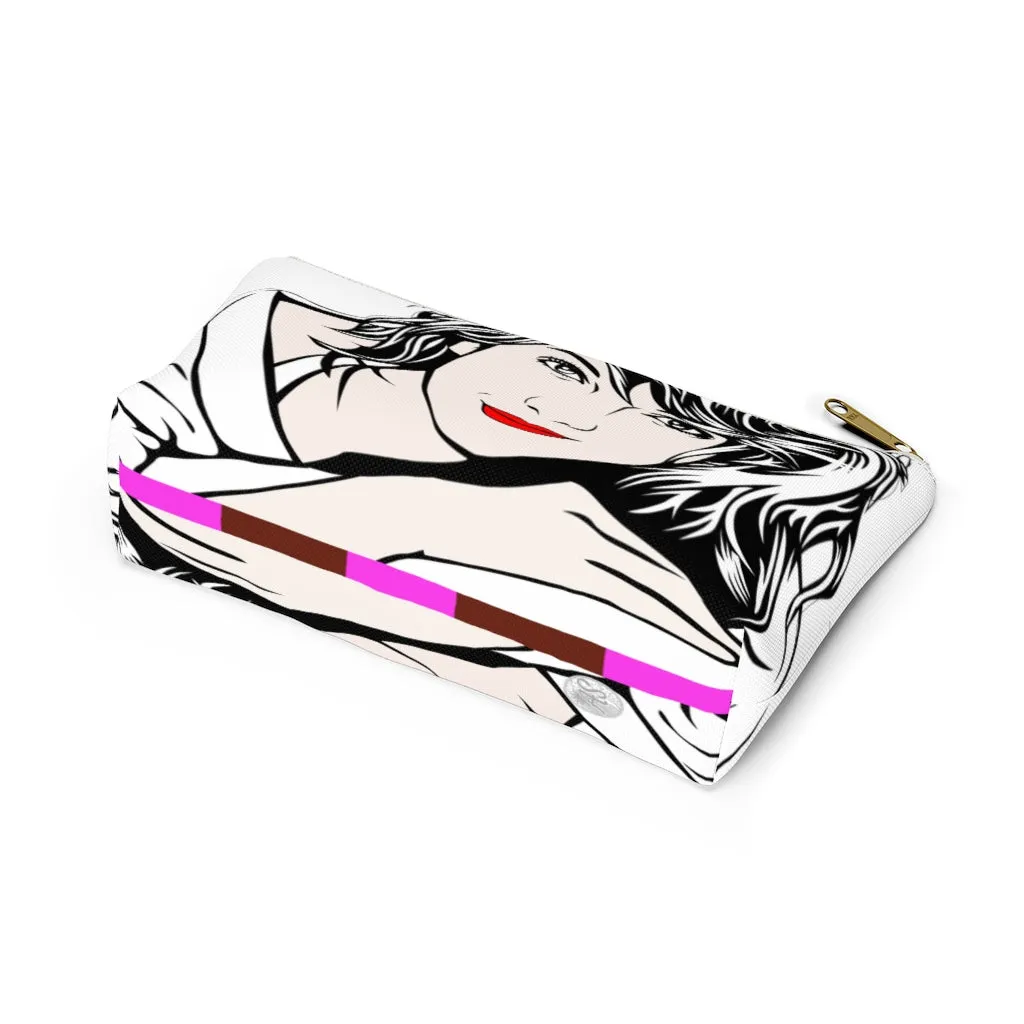 Ms. Taylor Accessory Pouch w T-bottom
