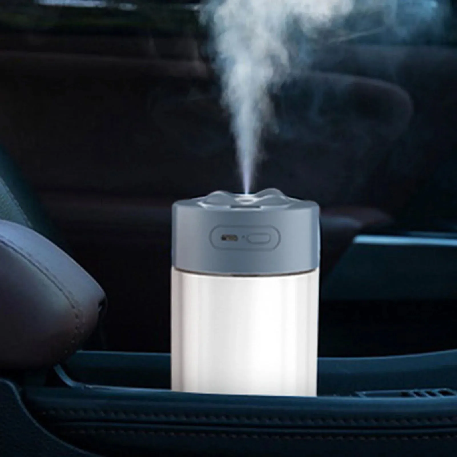 New in box! 300ml Multifunctional USB Charging Ultra Fine Mist Mini Humidifier with colour changing led light! Great for Bedroom, Kids room, Vehicle etc. Light Blue