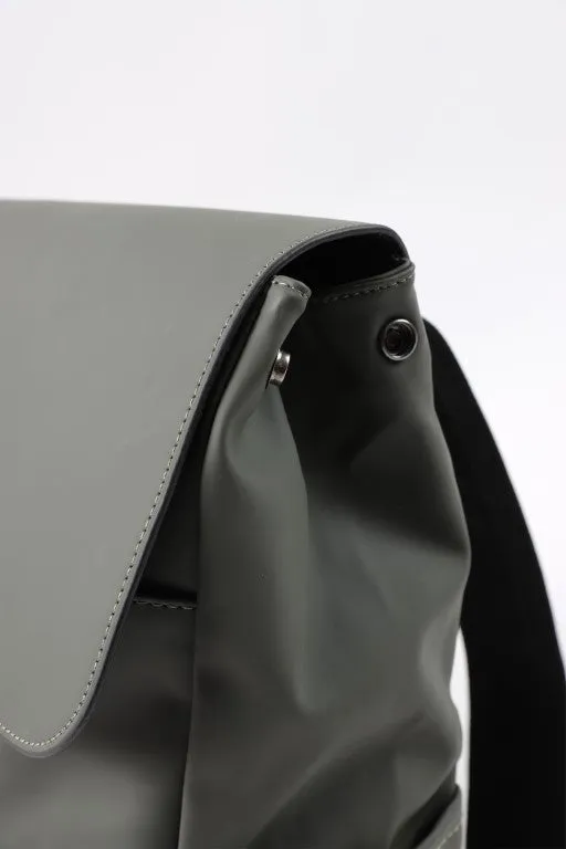 OLIVE GREEN BACK-PACK