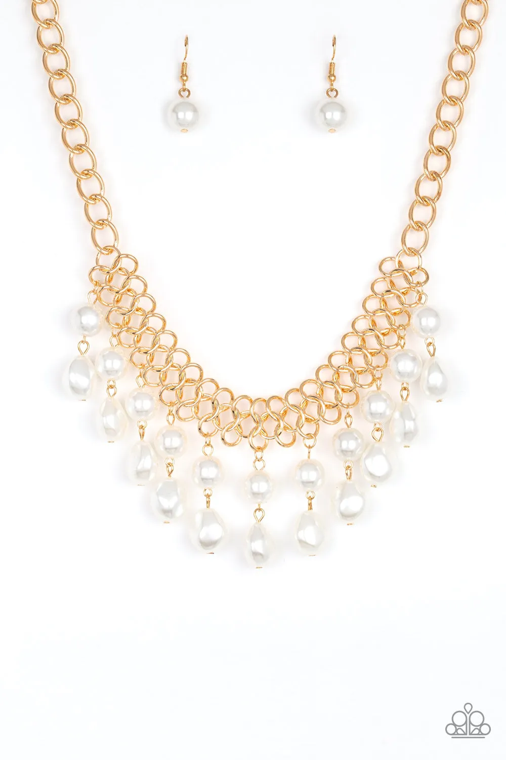 Paparazzi 5th Avenue Fleek Necklace Gold