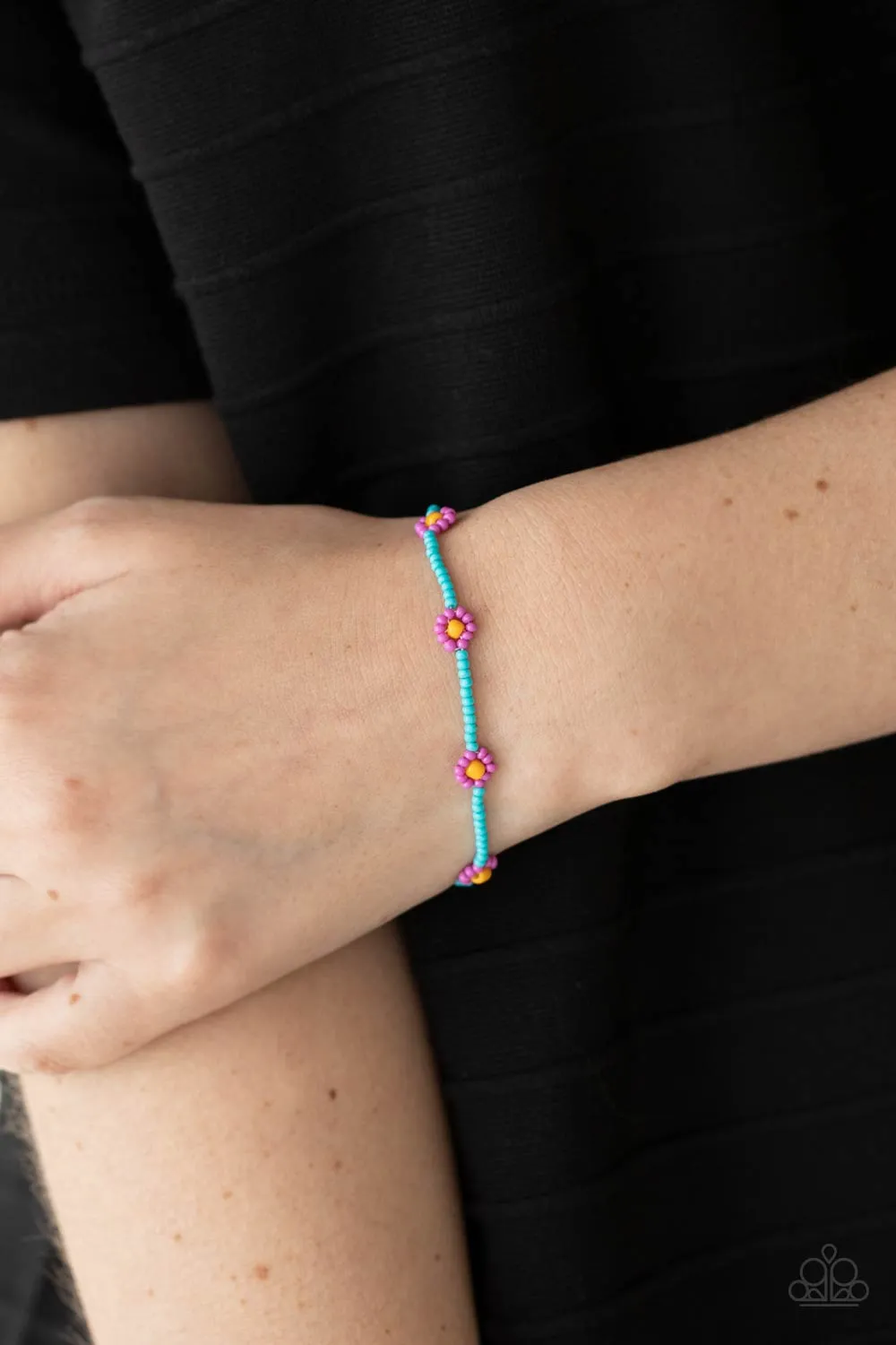 Paparazzi - Camp Flower Power - Purple Bracelet