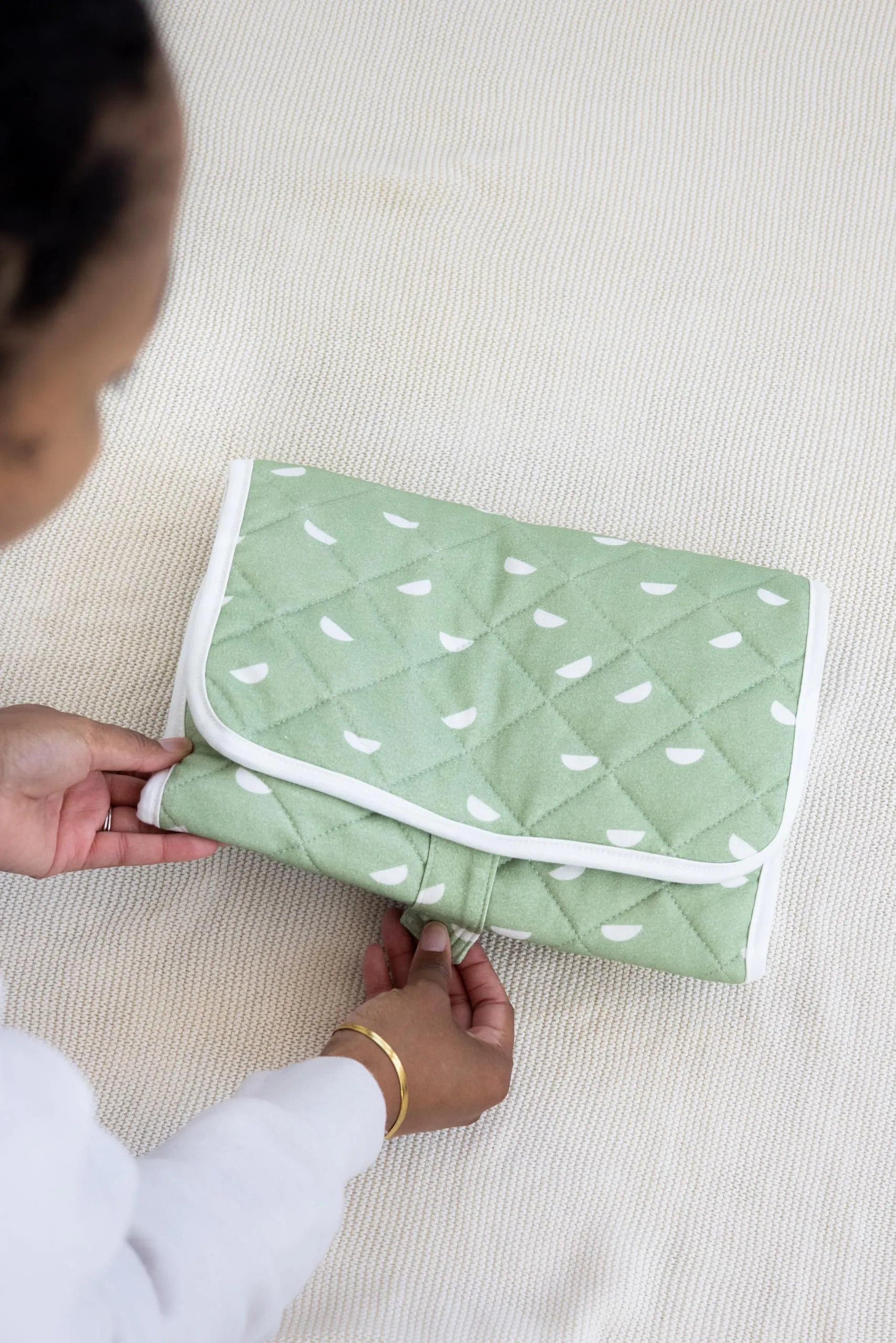 Pearhead Baby Travel Changing Pad, Wipeable and Portable Diaper Changing Mat, Newborn and Infant Changing Pad, Diaper Bag Essential, Sage Green