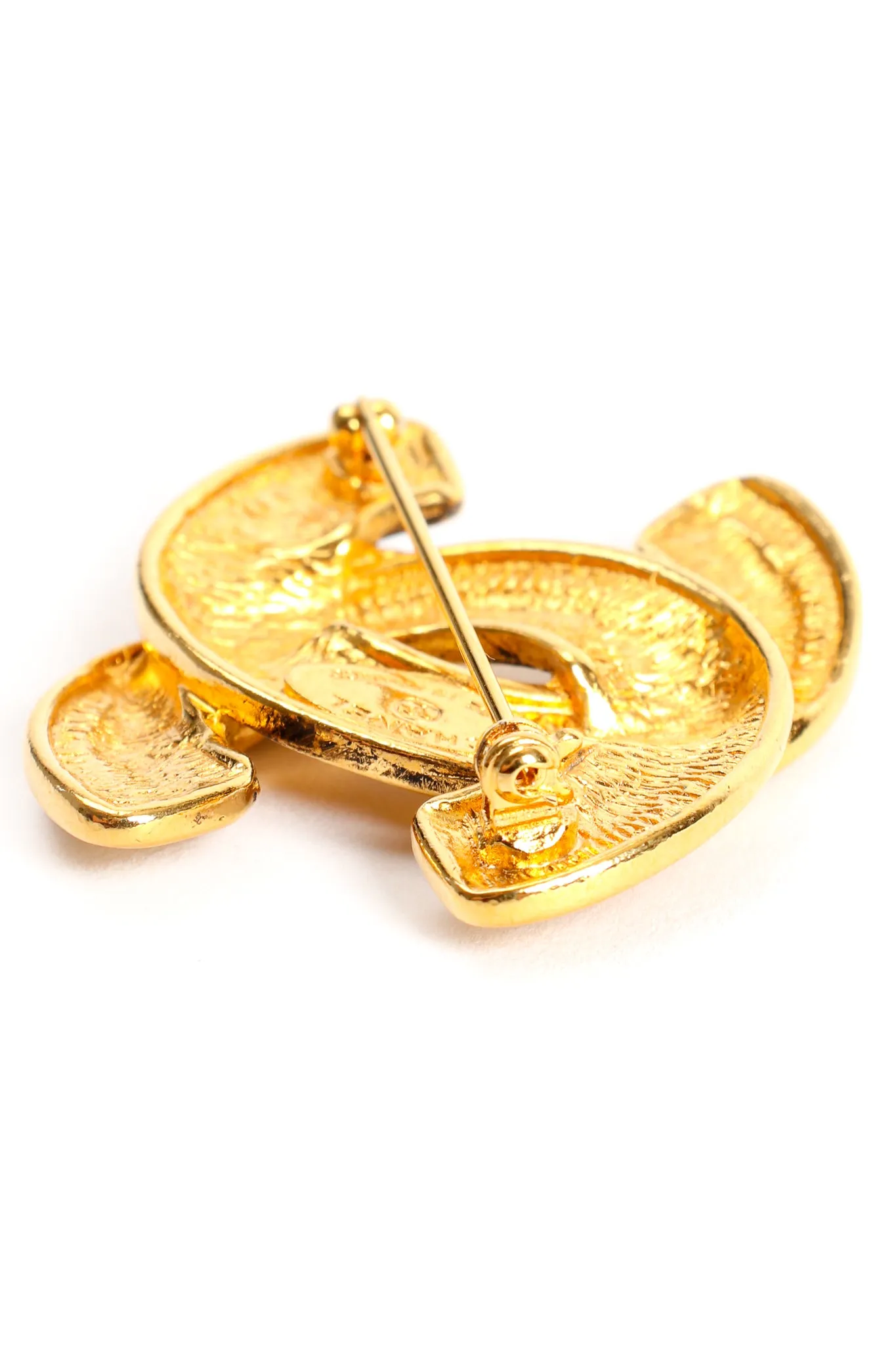 Quilted Interlocking CC Logo Brooch