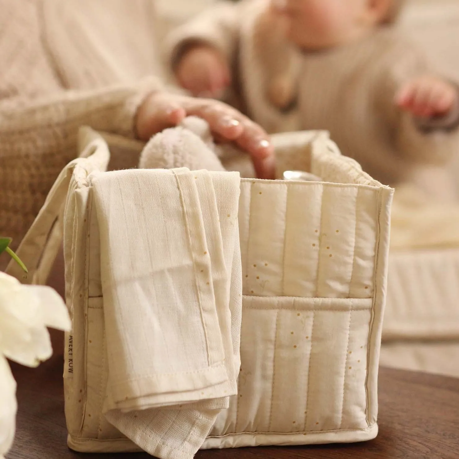 Quilted Nappy Baby Organiser Caddy (Wild Chamomile)