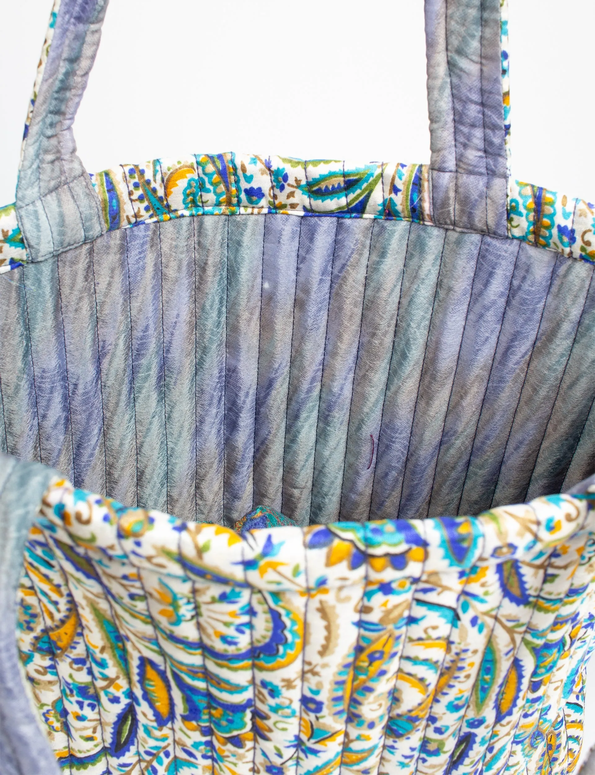 QUILTED SHOPPER BAG
