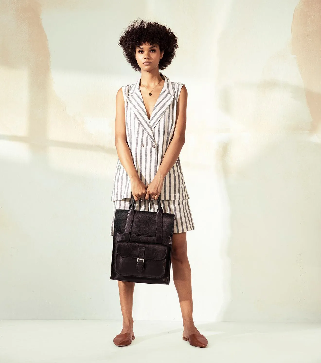 Raven shoulder bag