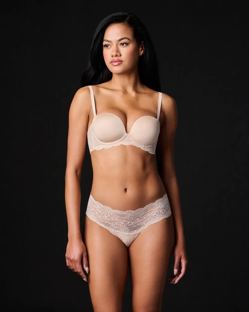 Sapna Strapless Plunge