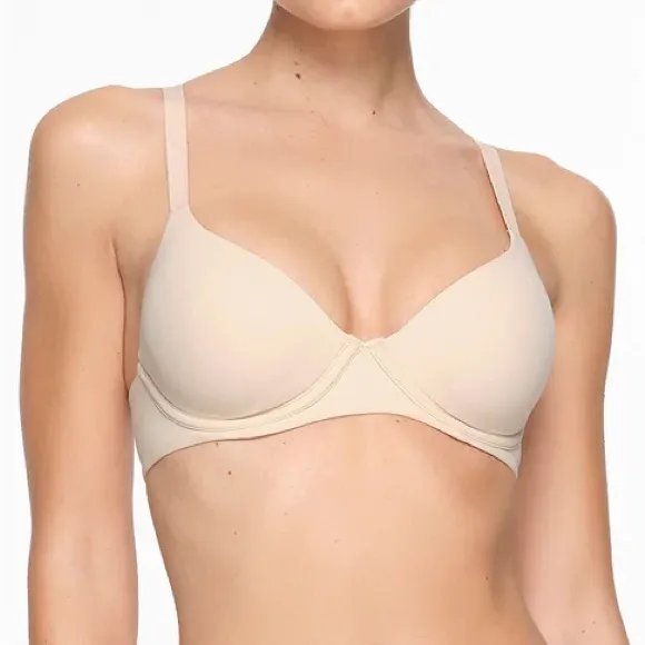 Skims Fits Everybody Full Coverage Bra Sand