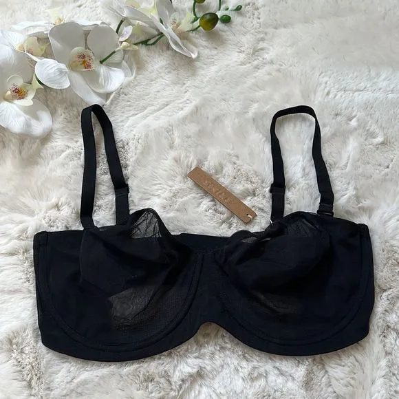 SKIMS Ultra Fine Mesh Strapless Bra Onyx Size 36DDD