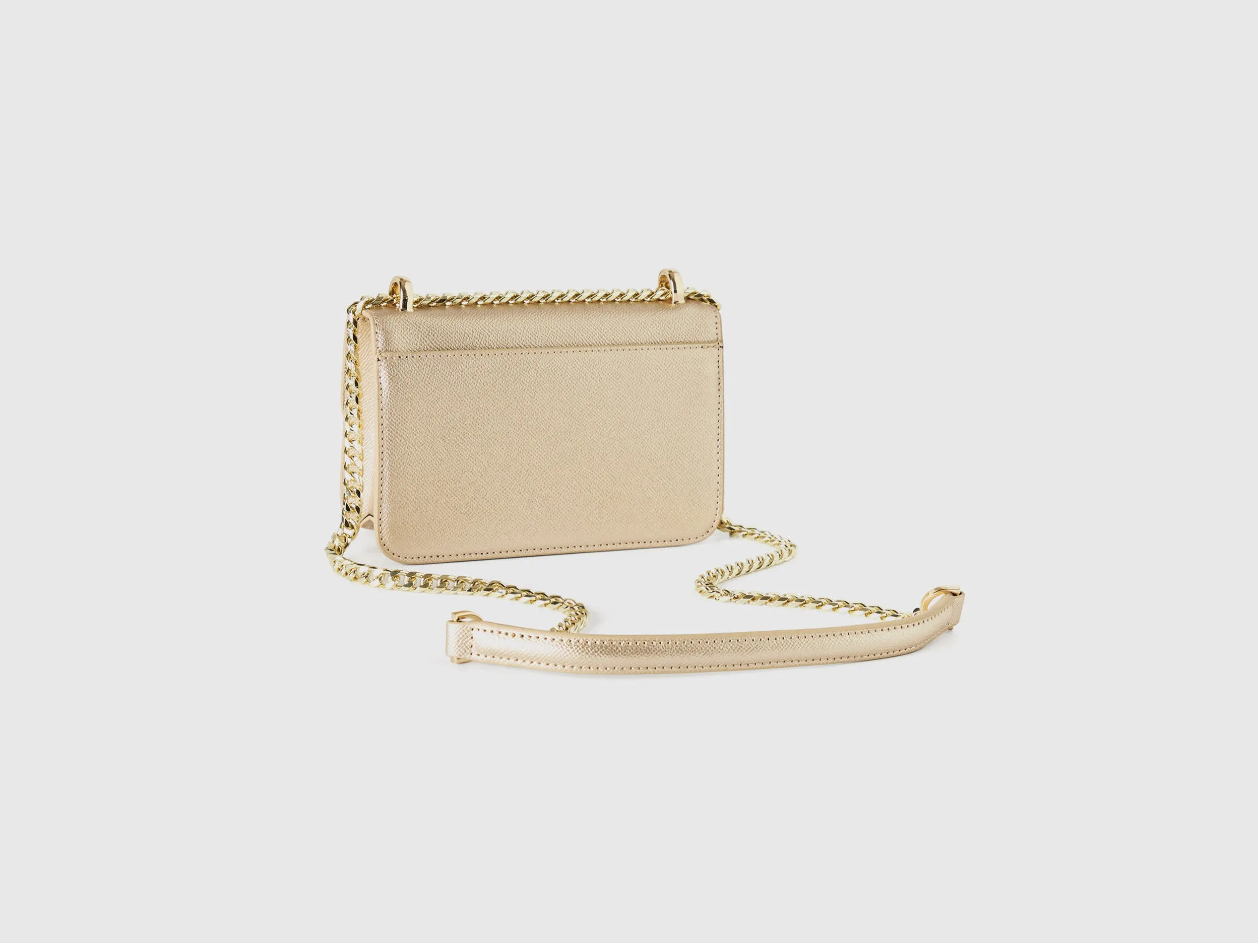 Solid Magnetic Closure Sling Bag