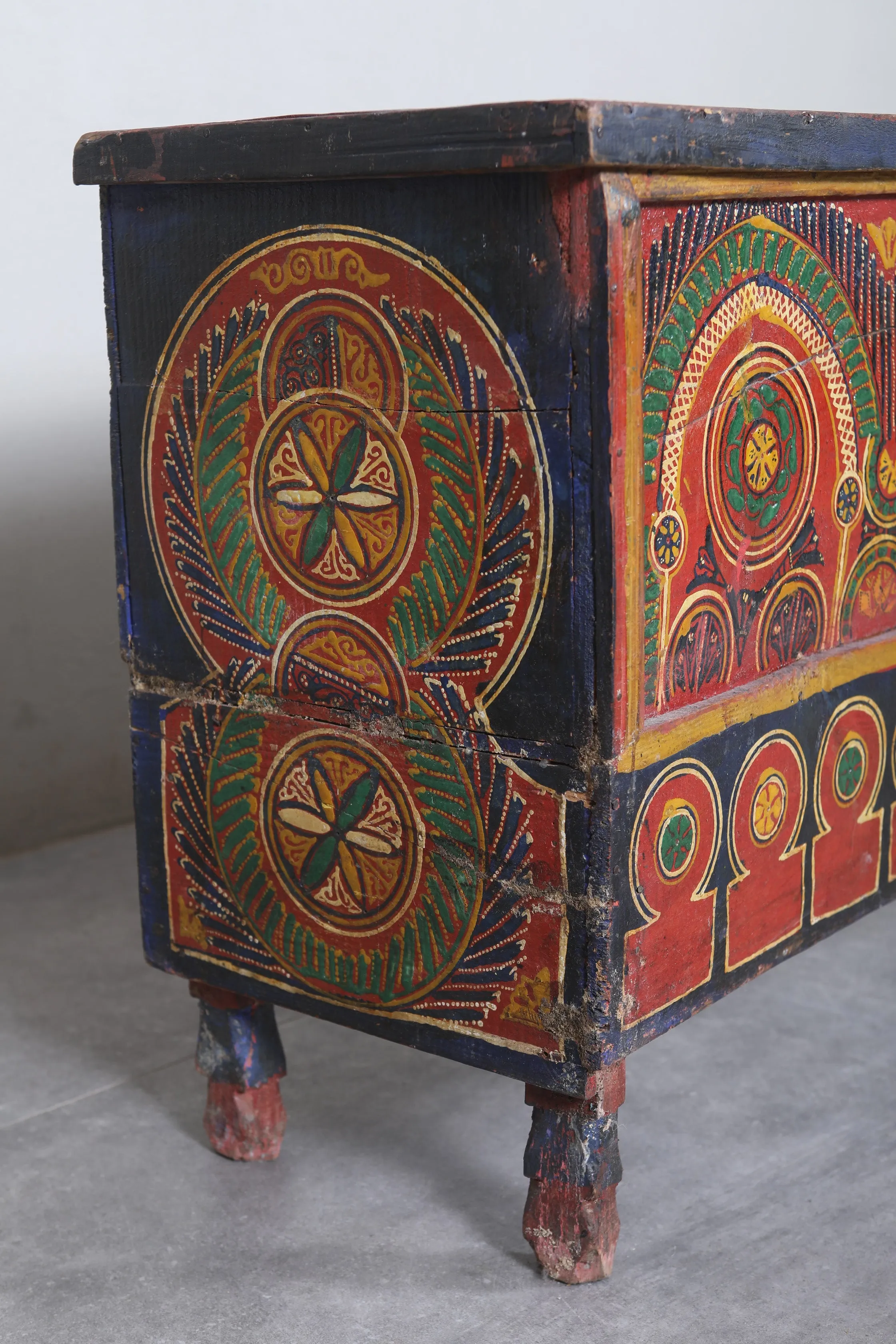 Vintage Moroccan chest  H 23.6 inches x W 49.6 inches x D 13.3 inches