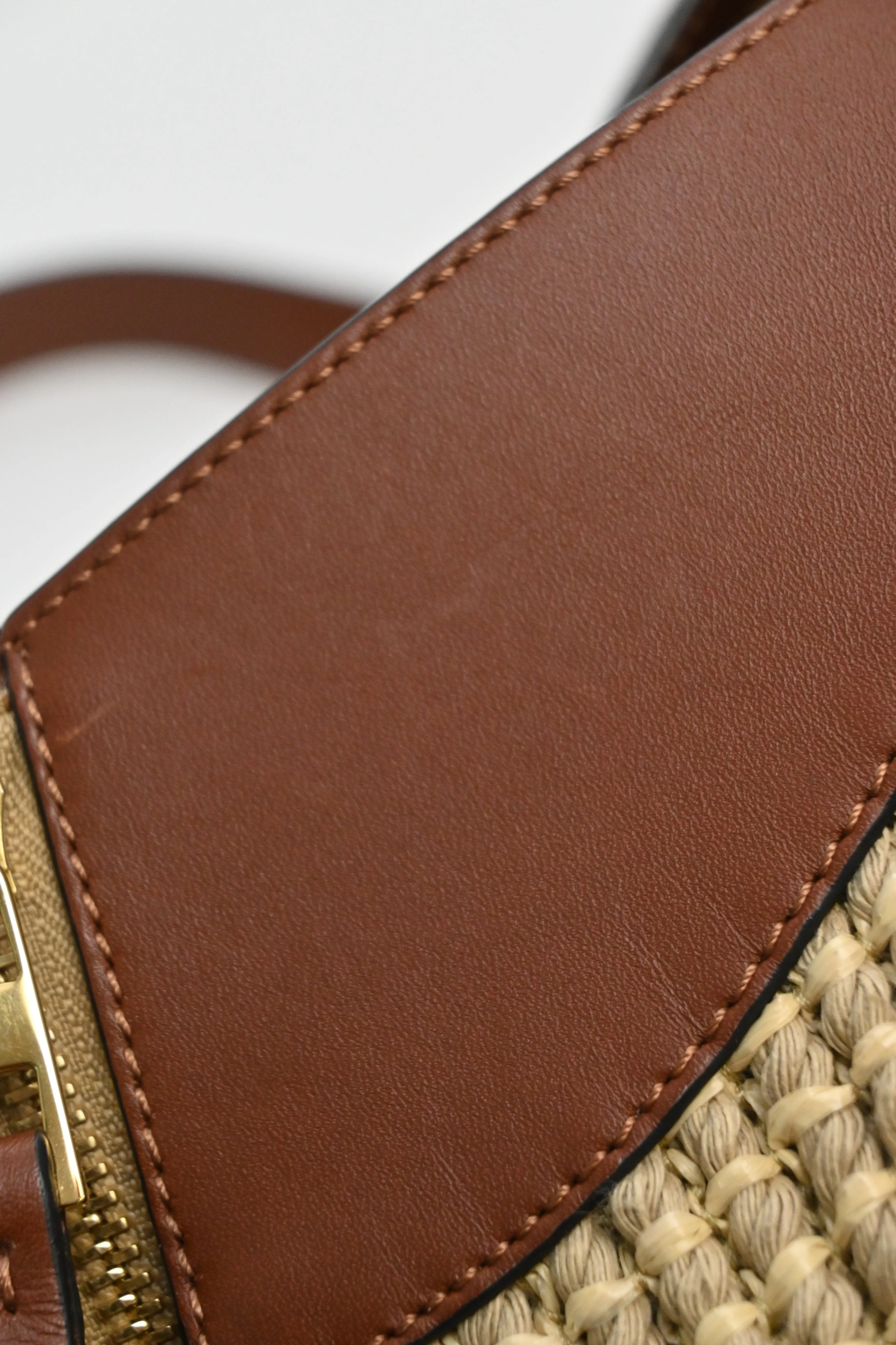 [WB5687] Loewe | Shoulder Bag