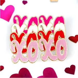XoXo - Chenille Patch- Valentine's day Iron On- Patch Only - Fuzzy Chenille DIY Patch Glitter Varsity Nylon Pouch - Shirt